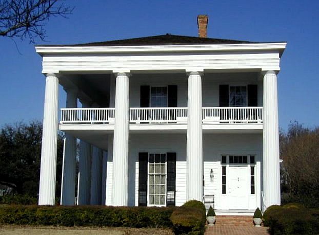 Earle-Harrison House